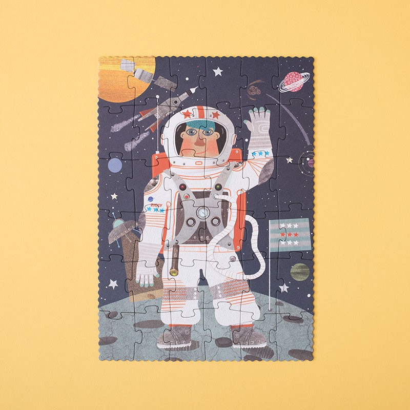 un astronauta en el espacio